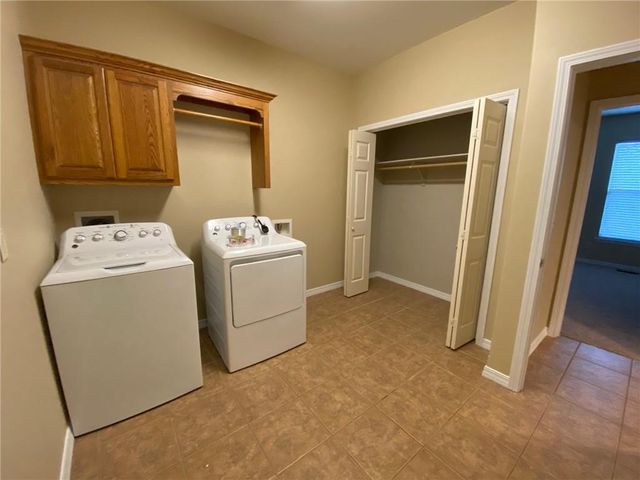 23 Morvan Drive, Bella Vista, AR 72715