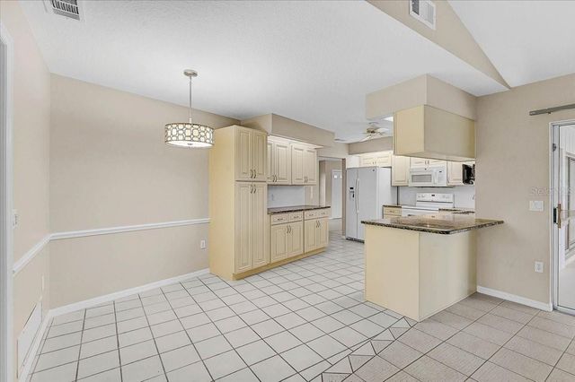 938 S DORAL LANE, Venice, FL 34293