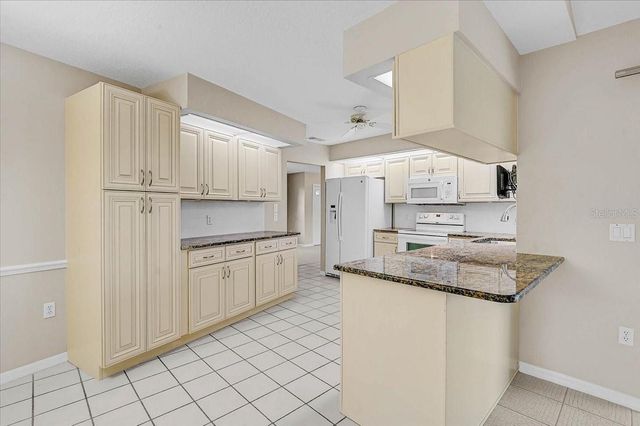 938 S DORAL LANE, Venice, FL 34293