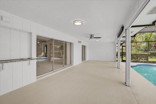 938 S DORAL LANE, Venice, FL 34293