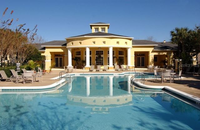 2572 ROBERT TRENT JONES DRIVE 1220, Orlando, FL 32835