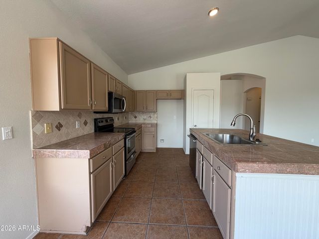 3549 E ROCKY SLOPE Drive, Phoenix, AZ 85044