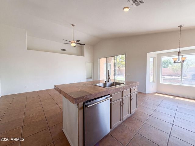 3549 E ROCKY SLOPE Drive, Phoenix, AZ 85044
