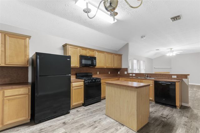 2434 Montana Blue Drive, Spring, TX 77373