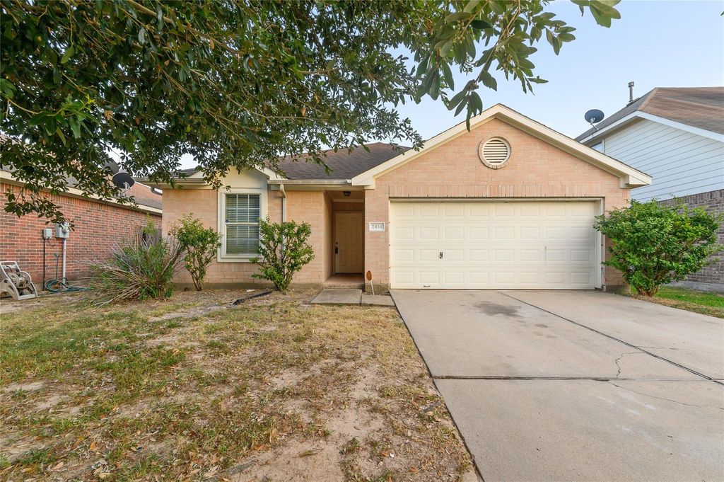 2434 Montana Blue Drive, Spring, TX 77373