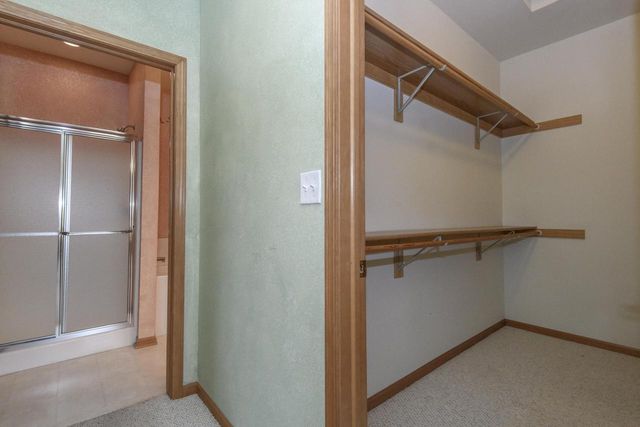 5394 S Butterfield WAY, Greenfield, WI 53221