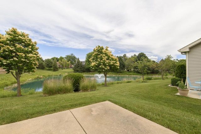 5394 S Butterfield WAY, Greenfield, WI 53221