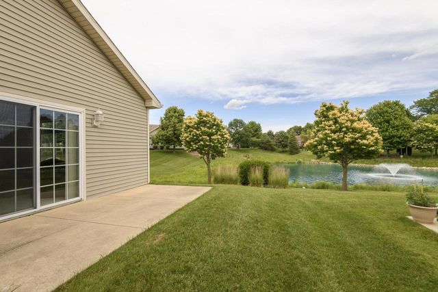 5394 S Butterfield WAY, Greenfield, WI 53221