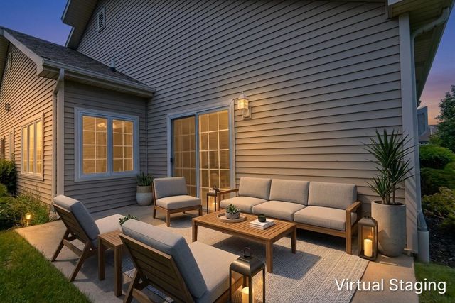 5394 S Butterfield WAY, Greenfield, WI 53221