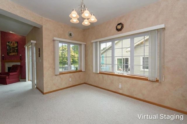 5394 S Butterfield WAY, Greenfield, WI 53221