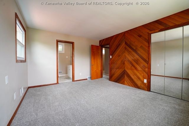 918 Churchill Circle, Charleston, WV 25314