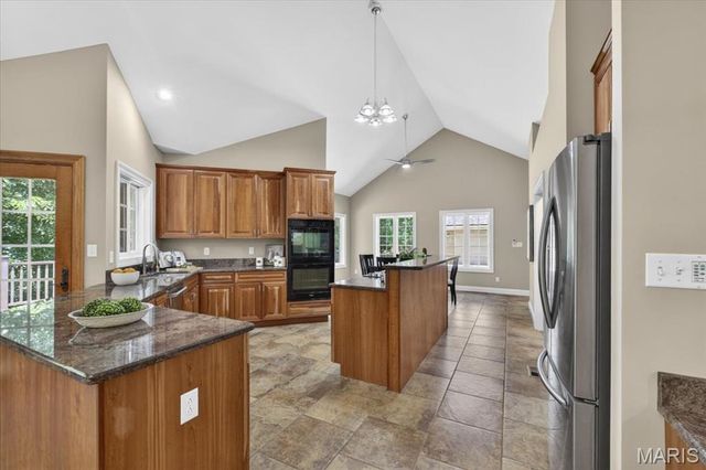 18517 Gredan Court, Pacific, MO 63069