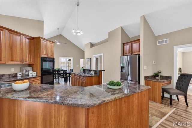 18517 Gredan Court, Pacific, MO 63069