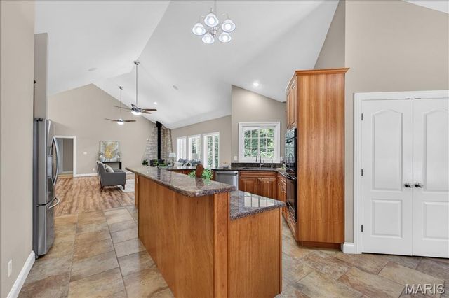 18517 Gredan Court, Pacific, MO 63069