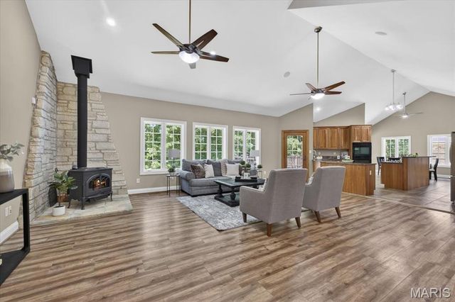 18517 Gredan Court, Pacific, MO 63069