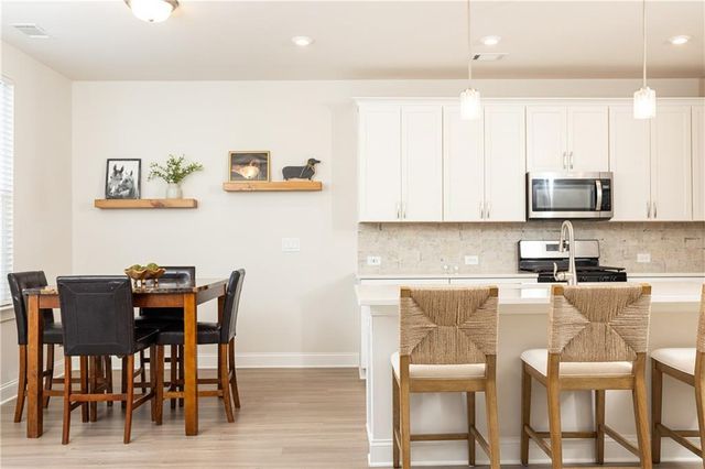 671 Smokey Quartz Way, Kennesaw, GA 30144