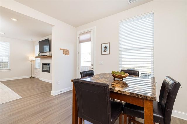 671 Smokey Quartz Way, Kennesaw, GA 30144