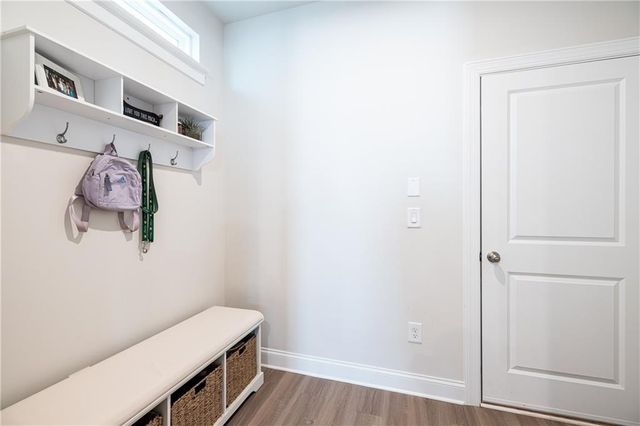 671 Smokey Quartz Way, Kennesaw, GA 30144