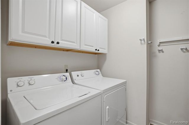 320 N Wixom Road 30, Wixom, MI 48393