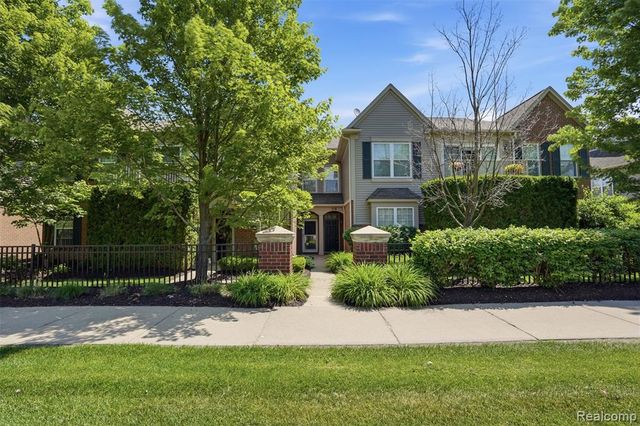 320 N Wixom Road 30, Wixom, MI 48393