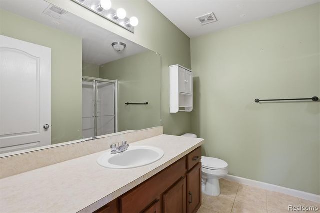 320 N Wixom Road 30, Wixom, MI 48393