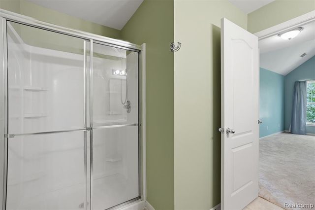 320 N Wixom Road 30, Wixom, MI 48393