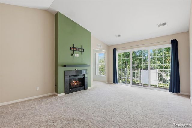 320 N Wixom Road 30, Wixom, MI 48393