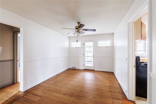 246 Thorndyke Road, Irondequoit, NY 14617