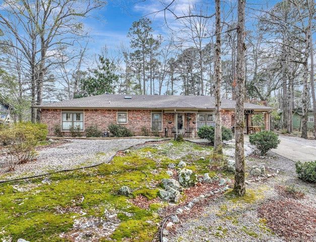 1 Montserrat, Hot Springs Village, AR 71909