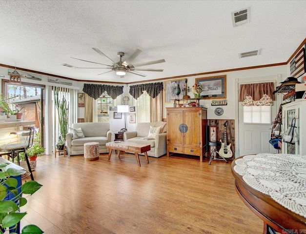 1 Montserrat, Hot Springs Village, AR 71909