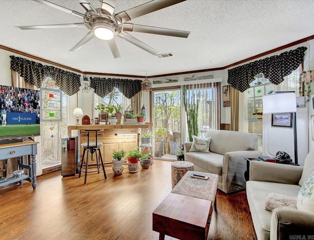 1 Montserrat, Hot Springs Village, AR 71909