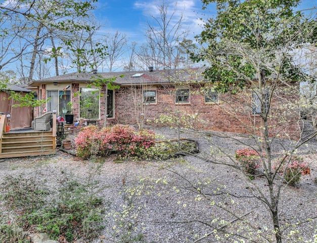 1 Montserrat, Hot Springs Village, AR 71909