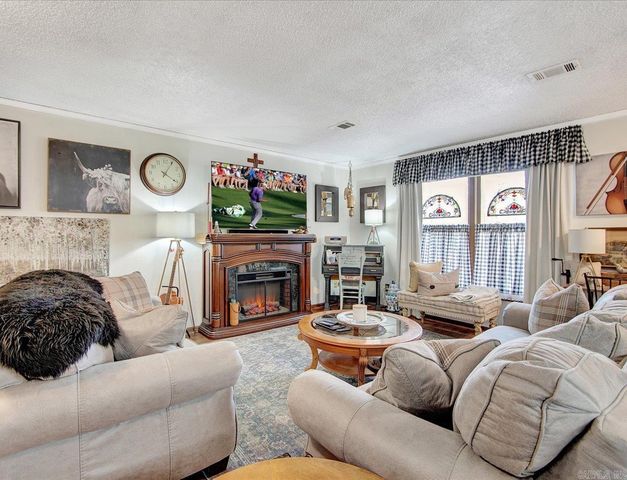 1 Montserrat, Hot Springs Village, AR 71909