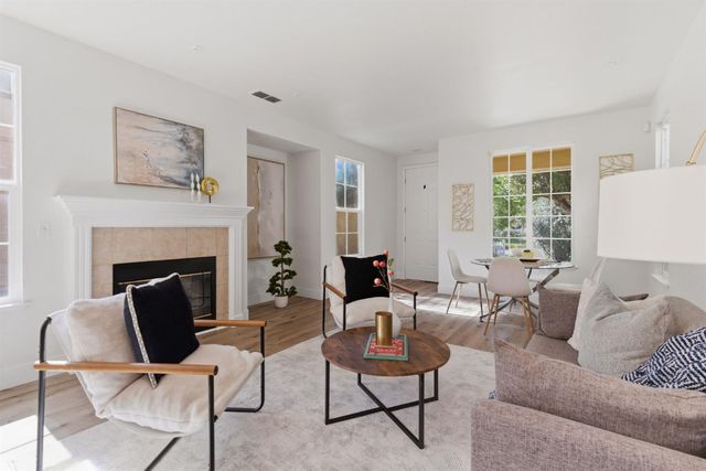 68 W Belleza Ln, Mountain House, CA 95391