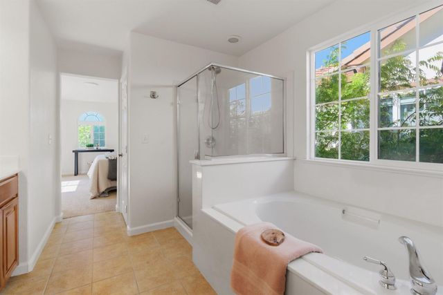 68 W Belleza Ln, Mountain House, CA 95391