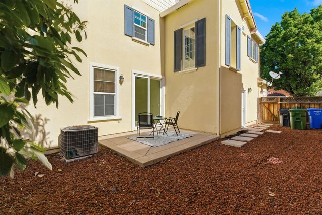 68 W Belleza Ln, Mountain House, CA 95391