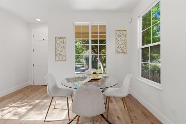 68 W Belleza Ln, Mountain House, CA 95391