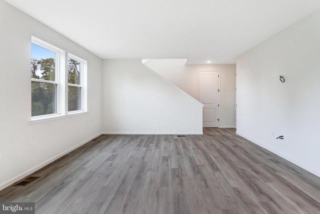 526 ASTER LN, Orange, VA 22960