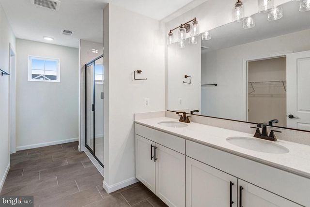 526 ASTER LN, Orange, VA 22960