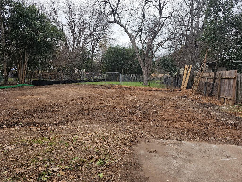 1101 Romeria DR, Austin, TX 78757