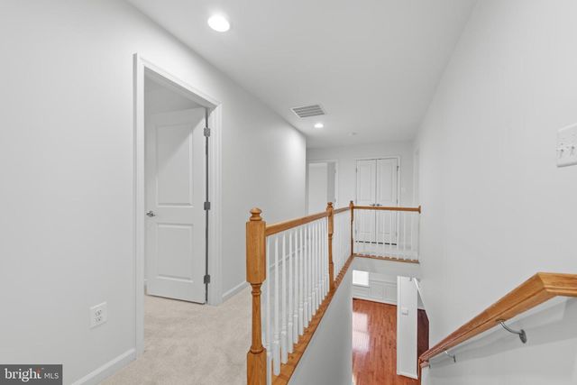 107 CABBAGE WHITE DR, Lake Frederick, VA 22630