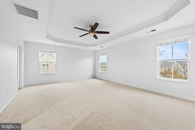 107 CABBAGE WHITE DR, Lake Frederick, VA 22630