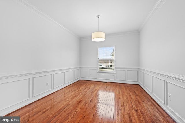 107 CABBAGE WHITE DR, Lake Frederick, VA 22630