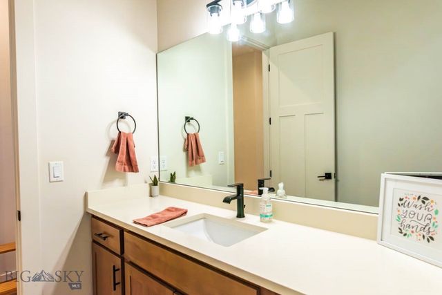 806 Halfpipe Street, Belgrade, MT 59714