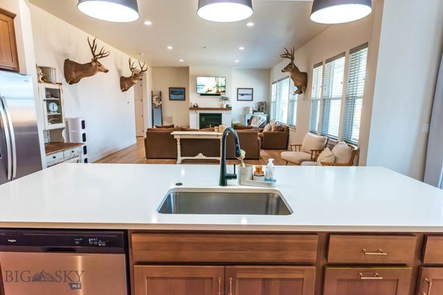 806 Halfpipe Street, Belgrade, MT 59714