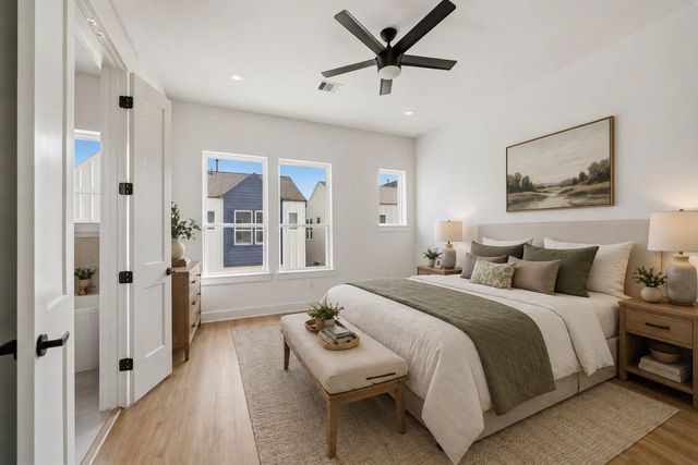 8902 Sunshine Laverne Lane, Houston, TX 77080