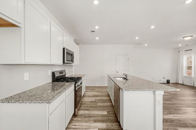 1972 Susan Rd, Columbia, TN 38401