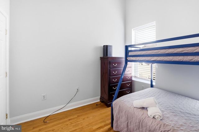 1221 WYLIE ST NE, Washington, DC 20002