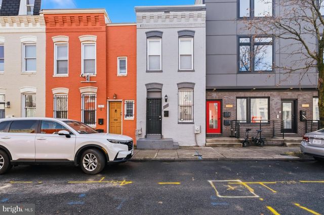 1221 WYLIE ST NE, Washington, DC 20002