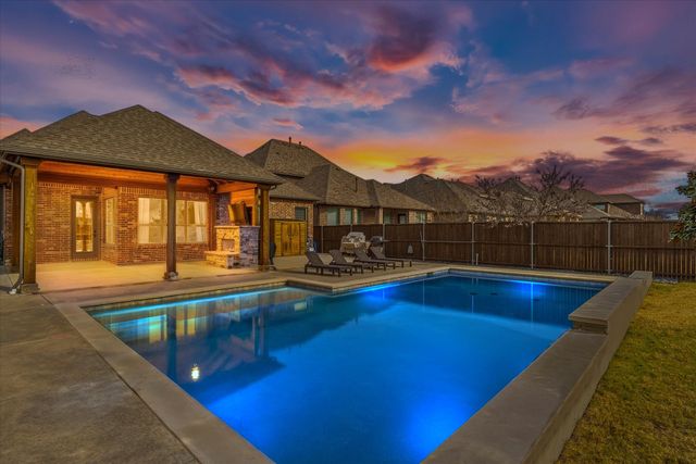 609 Bordeaux Drive, Rockwall, TX 75087